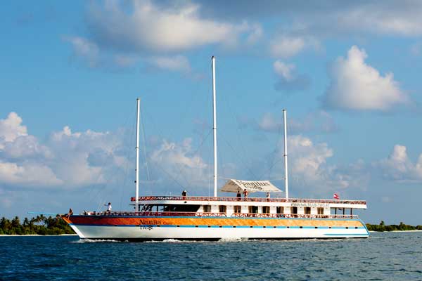 malediven tauchsafari nautilus one und nautilus two