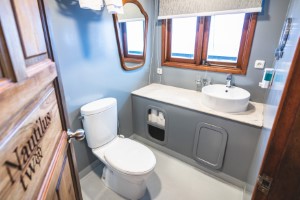 scuba diving holidays liveaboards